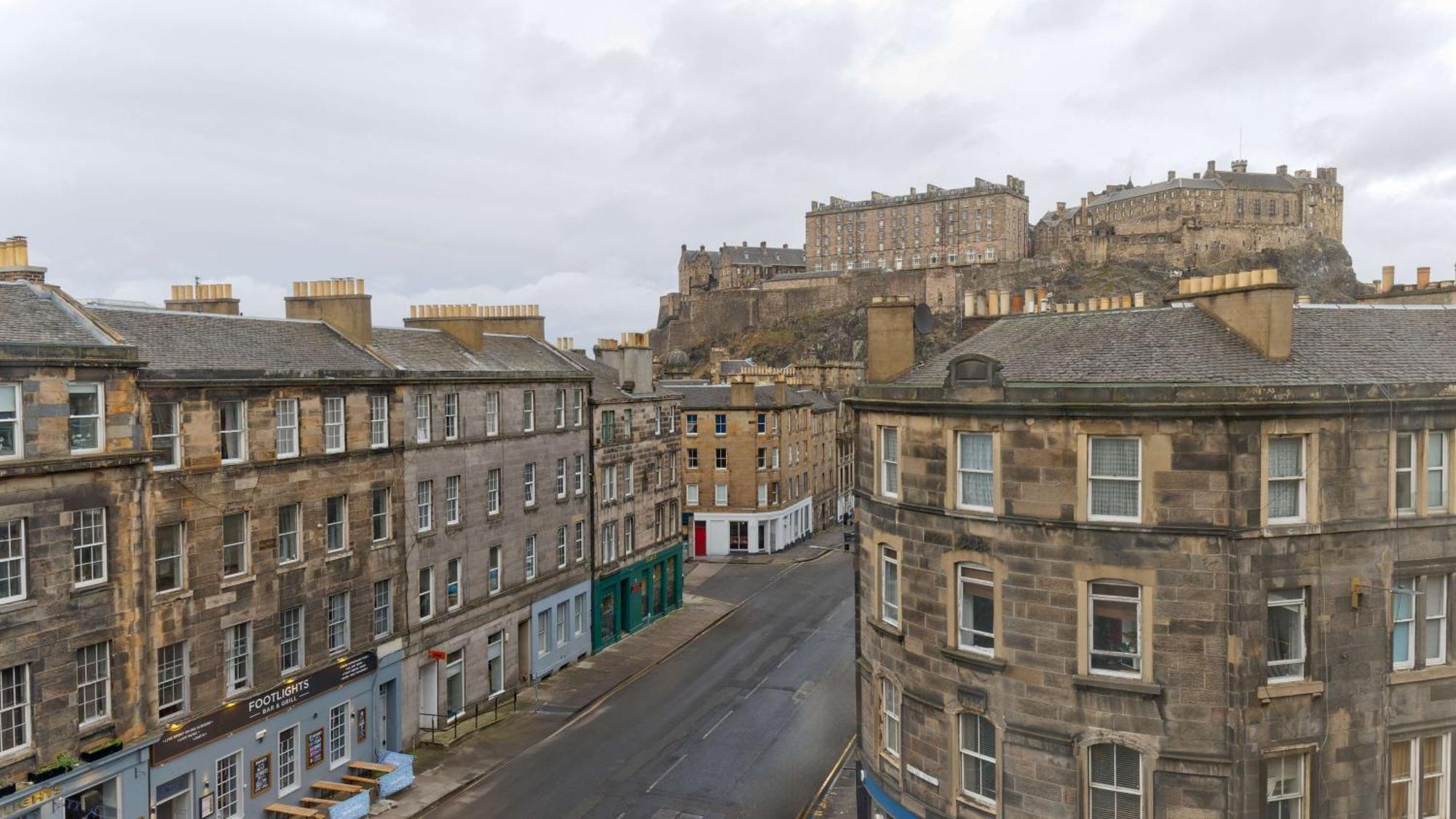 Doubletree By Hilton Edinburgh City Centre Exterior photo